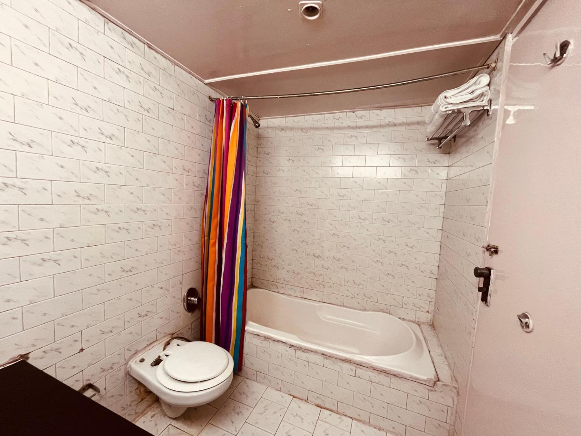 Hotel Sagar Heritage Resort, Near Mall Road 4*